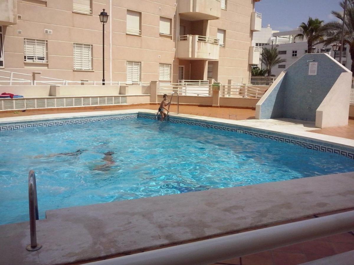 Apartamento Con Piscina Y Terraza A 50 Metros De La Playa โรเกตัสเดมาร์ ภายนอก รูปภาพ