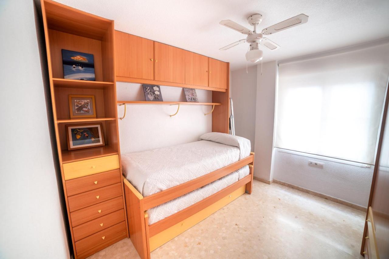 Apartamento Con Piscina Y Terraza A 50 Metros De La Playa โรเกตัสเดมาร์ ภายนอก รูปภาพ