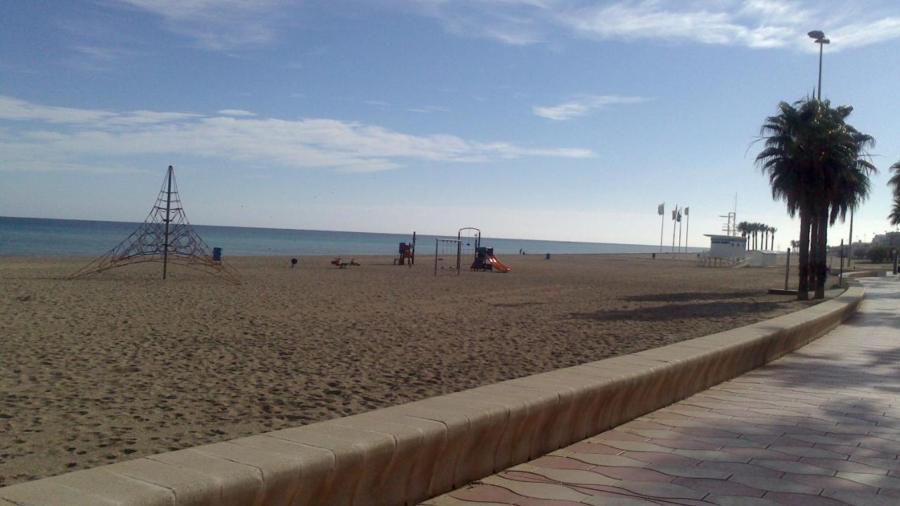 Apartamento Con Piscina Y Terraza A 50 Metros De La Playa โรเกตัสเดมาร์ ภายนอก รูปภาพ